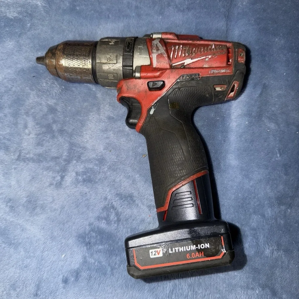 Milwaukee 2404-20 Cordless 12V Hammer Drill